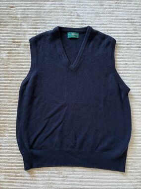 Alan Paine Men's V-Neck Sweater Vest in Navy - Classic Knit